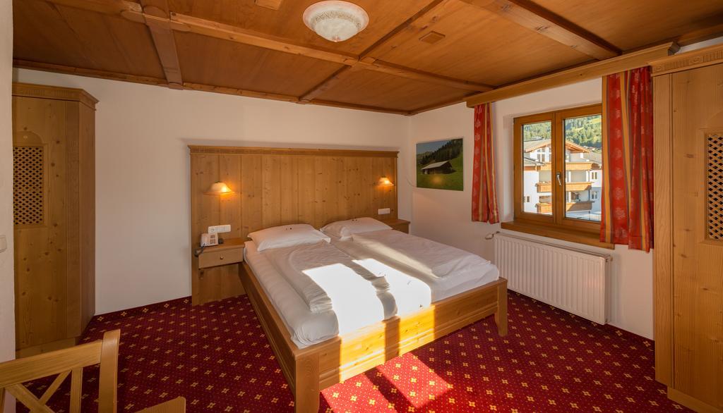 Hotel Bechlwirt Kirchberg in Tirol Exterior photo